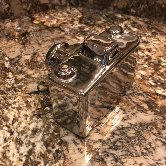 Chrome painted ceramic camera - Picture 3 of 8